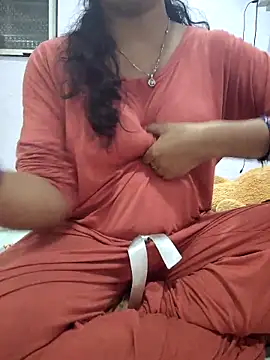 Snapshot of lovelygirl4567 chatting on 4, 5, 2026 lovelygirl4567 online show from 4, 5, 2026