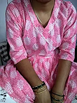 lovelygirl4567 online show from 2, 2, 2026