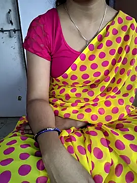 lovelygirl4567 online show from 17, 2, 2026