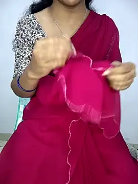 lovelygirl4567 online show from 6, 3, 2026