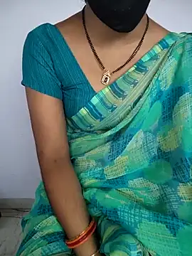 lovelygirl4567 online show from 12, 3, 2026