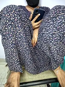 lovelygirl4567 online show from 23, 3, 2026