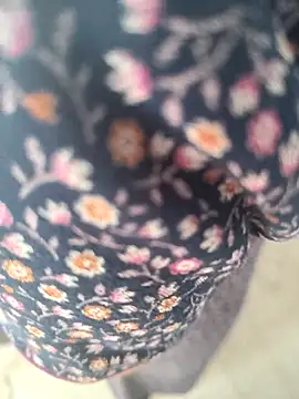 lovelygirl4567 online show from 23, 2, 2026