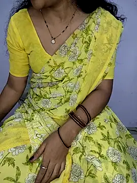 Snapshot of lovelygirl4567 chatting on 7, 7, 2026 lovelygirl4567 online show from 7, 7, 2026