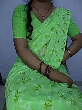 Snapshot of lovelygirl4567 chatting on 15, 7, 2026 lovelygirl4567 online show from 15, 7, 2026