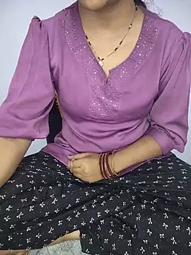 Snapshot of lovelygirl4567 chatting on 10, 7, 2026 lovelygirl4567 online show from 10, 7, 2026