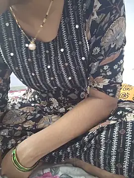 Snapshot of lovelygirl4567 chatting on 18, 6, 2026 lovelygirl4567 online show from 18, 6, 2026