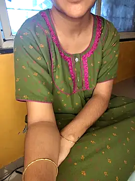 lovelygirl4567 online show from 12, 10, 2025