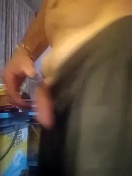 Cloudin around online show from 29, 10, 2025