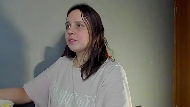  lisacute online show from 19, 1, 2025