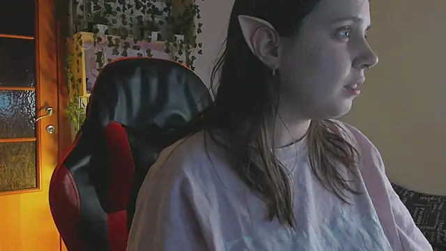  lisacute online show from 2, 3, 2025