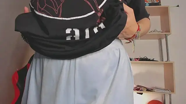  lisacute online show from 3, 1, 2025