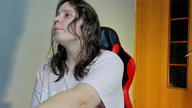  lisacute online show from 17, 1, 2025