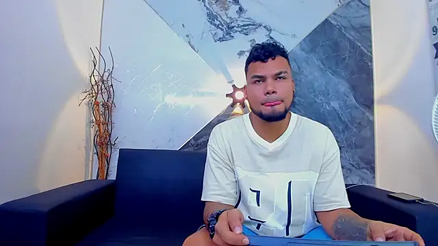 anyelo waller online show from 27, 2, 2025