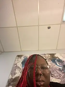 DamnBubbles online show from 9, 2, 2025