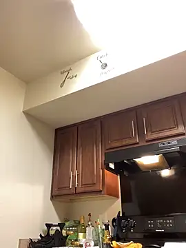 DamnBubbles online show from 9, 2, 2025