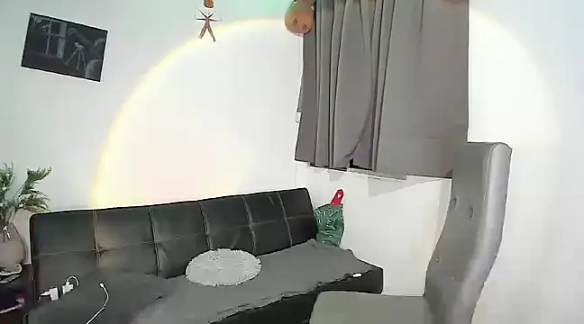 bronwgirl69 online show from 23, 2, 2025