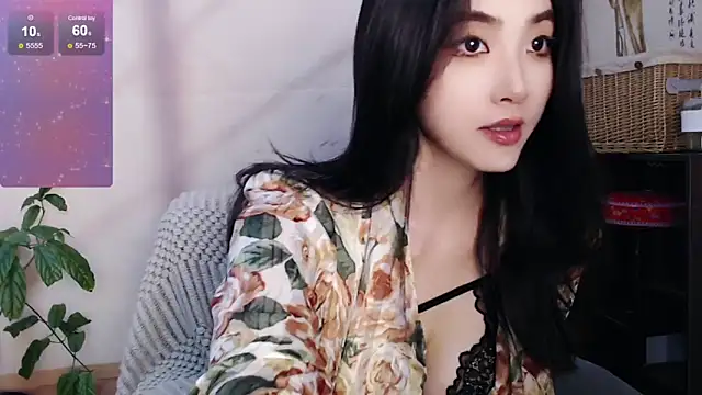 Snapshot of xiaotiantian-76 chatting on 18, 9, 2025 xiaotiantian-76 online show from 18, 9, 2025