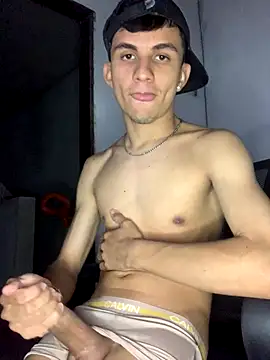 Snapshot of gabrielzinnnn085 chatting on 13, 11, 2025 gabrielzinnnn085 online show from 13, 11, 2025