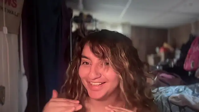 mamifresita online show from 11, 11, 2025