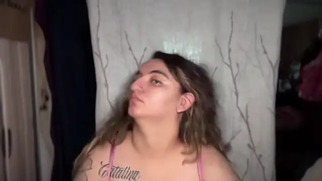 mamifresita online show from 22, 11, 2025