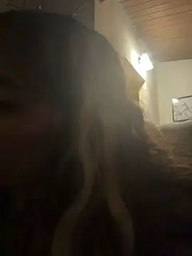 mamifresita online show from 7, 4, 2026