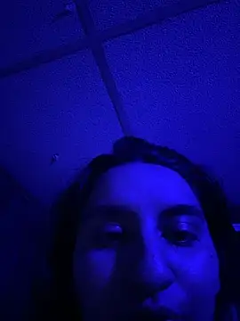 mamifresita online show from 10, 11, 2025