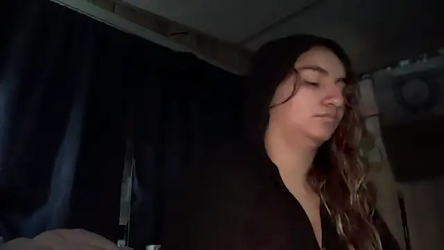 mamifresita online show from 13, 11, 2025