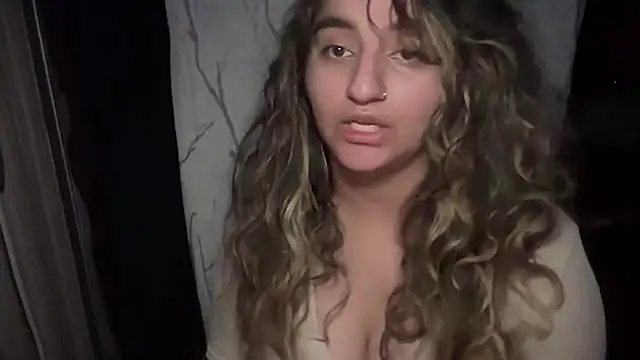 mamifresita online show from 23, 11, 2025