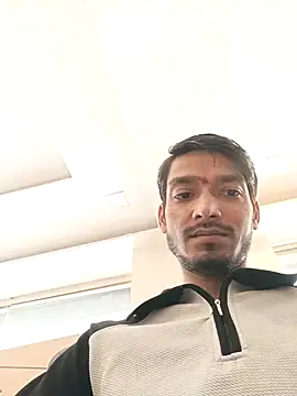 Snapshot of Tarun_0026 chatting on 23, 10, 2025 Tarun 0026 online show from 23, 10, 2025