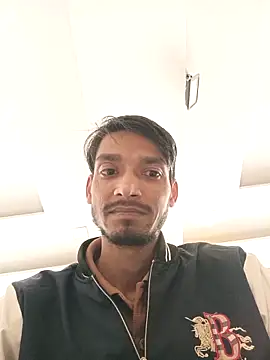 Snapshot of Tarun_0026 chatting on 21, 11, 2025 Tarun 0026 online show from 21, 11, 2025