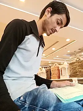 Snapshot of Tarun_0026 chatting on 13, 10, 2025 Tarun 0026 online show from 13, 10, 2025