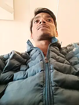 Snapshot of Tarun_0026 chatting on 2, 12, 2025 Tarun 0026 online show from 2, 12, 2025