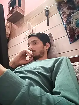 Snapshot of Tarun_0026 chatting on 22, 10, 2025 Tarun 0026 online show from 22, 10, 2025