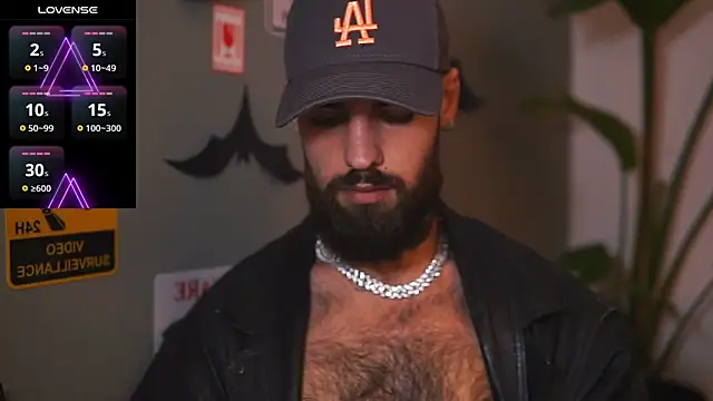 HairyRobxxx online show from 4, 11, 2025