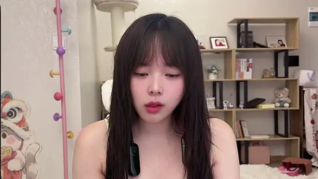 Snapshot of Chenjing0 chatting on 17, 11, 2025 Chenjing0 online show from 17, 11, 2025