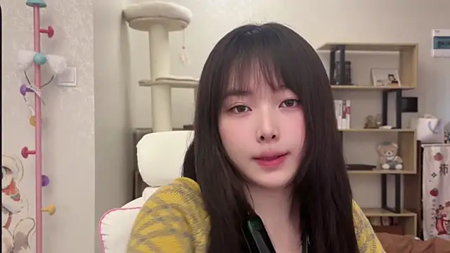 Chenjing0 online show from 2, 12, 2025