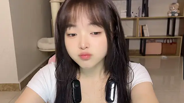 Snapshot of Chenjing0 chatting on 7, 10, 2025 Chenjing0 online show from 7, 10, 2025