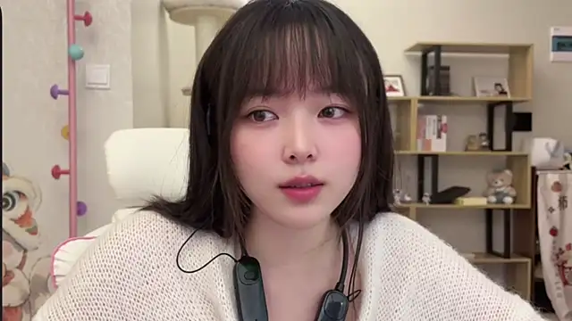 Snapshot of Chenjing0 chatting on 19, 11, 2025 Chenjing0 online show from 19, 11, 2025