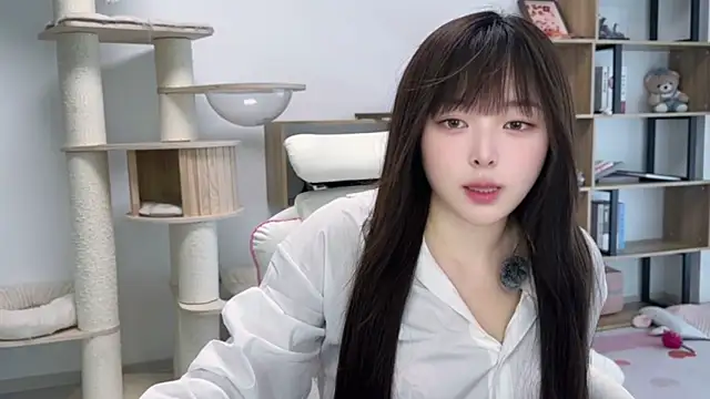 Snapshot of Chenjing0 chatting on 17, 5, 2026 Chenjing0 online show from 17, 5, 2026