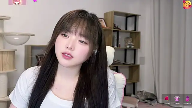 Snapshot of Chenjing0 chatting on 10, 6, 2026 Chenjing0 online show from 10, 6, 2026