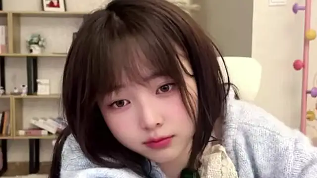 Snapshot of Chenjing0 chatting on 15, 5, 2026 Chenjing0 online show from 15, 5, 2026
