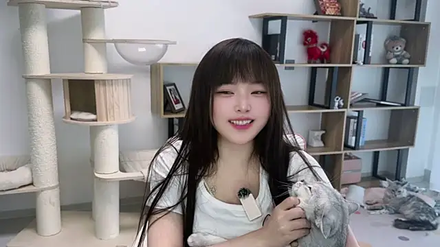Snapshot of Chenjing0 chatting on 2, 5, 2026 Chenjing0 online show from 2, 5, 2026