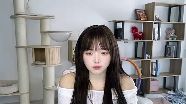 Snapshot of Chenjing0 chatting on 24, 4, 2026 Chenjing0 online show from 24, 4, 2026