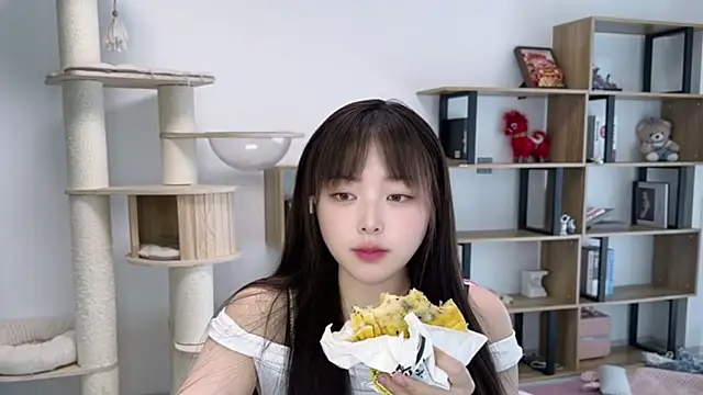 Snapshot of Chenjing0 chatting on 1, 5, 2026 Chenjing0 online show from 1, 5, 2026