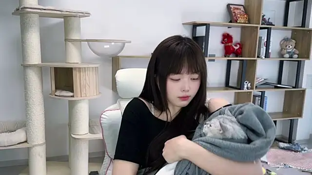 Snapshot of Chenjing0 chatting on 6, 5, 2026 Chenjing0 online show from 6, 5, 2026