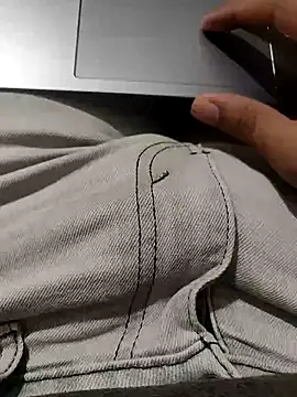 Snapshot of dreamers_dick chatting on 1, 1, 2025 dreamers dick online show from 1, 1, 2025