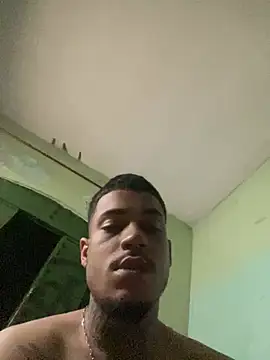 TiagopirocudoMG online show from 20, 2, 2025