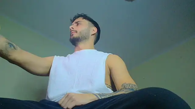 XanderCage99 online show from 31, 1, 2025