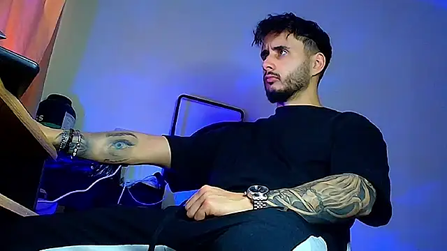 XanderCage99 online show from 21, 2, 2026